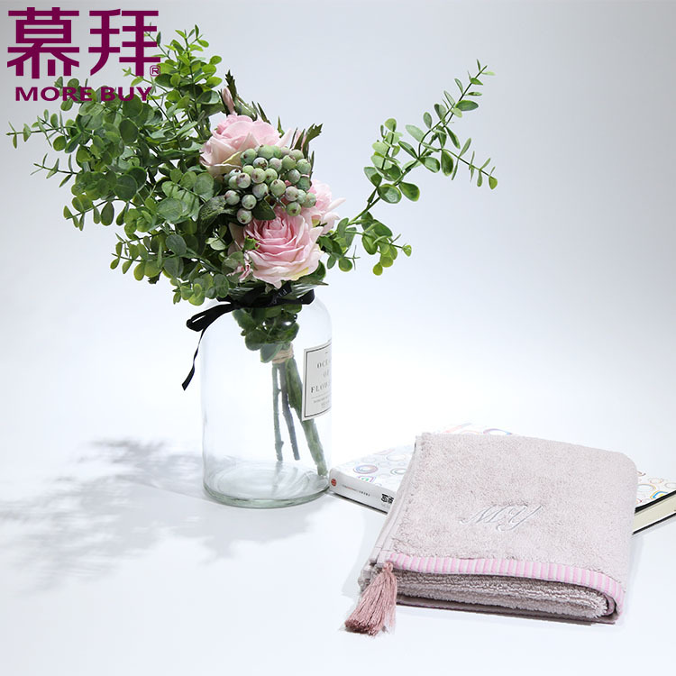Yiwu quality products Factory Direct sales letter embroidered four-color tassel towels, pure cotton gift towels, face towels -1006/42025 Application Scenario