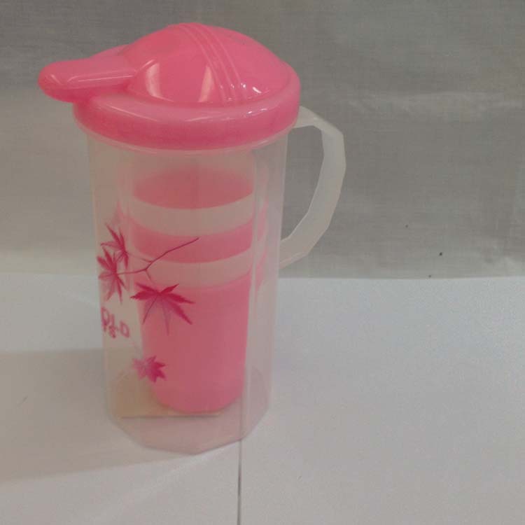 Yiwu Haofu Cold Water Bottle Set + Cup -1006/36029 Application Scenario