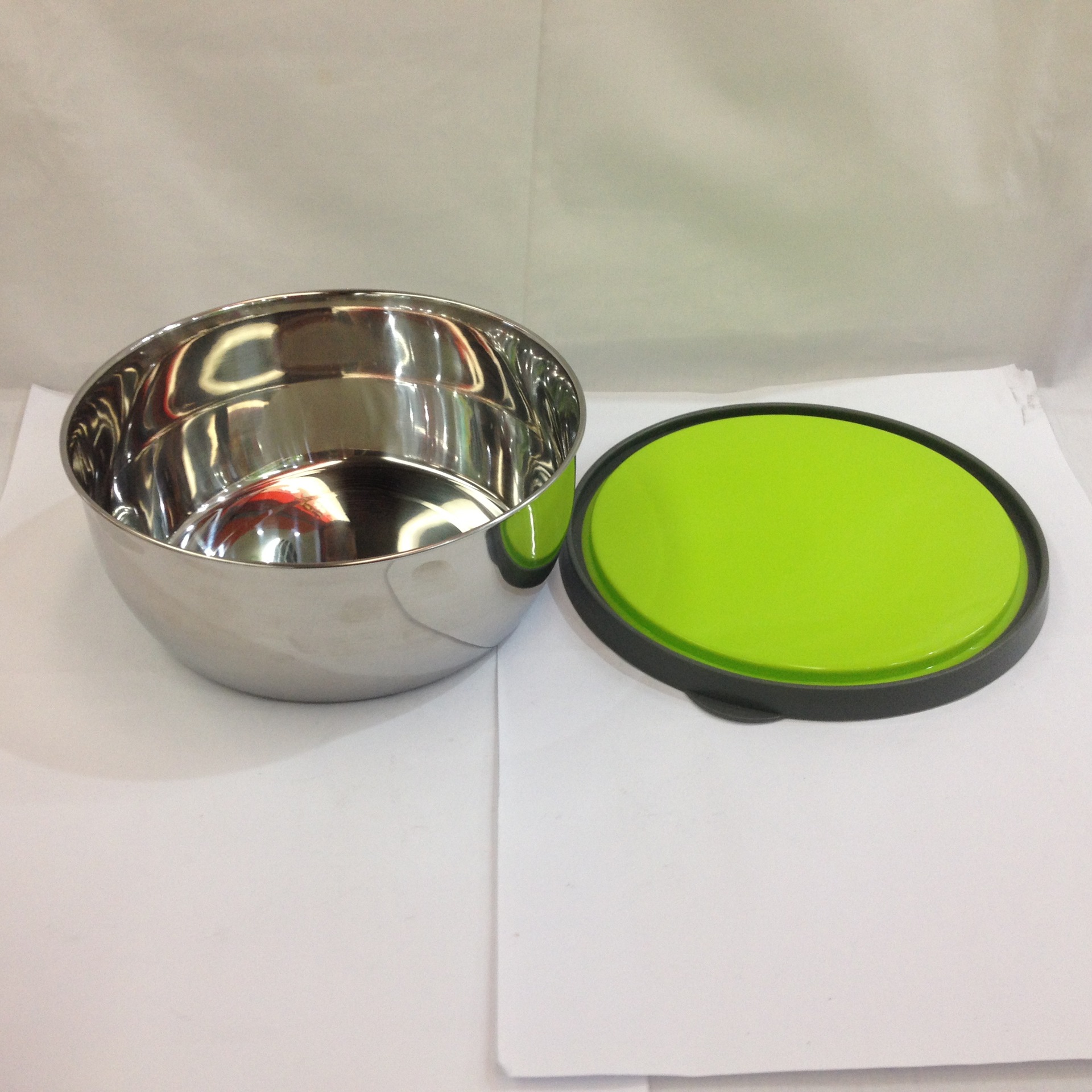 Yiwu Good Goods Stainless Steel Lunch Box Bento Box Sealed Lunch Box -1006/36029 Application Scenario