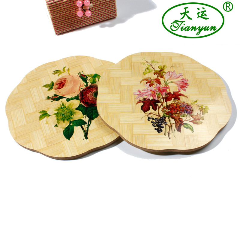 Yiwu Good Goods Tianyun Daily Department Store Bamboo Placemat Insulation Mat Manufacturers Direct Coaster Environmental Protection Products Tableware Spot -1006/36747 Application Scenario
