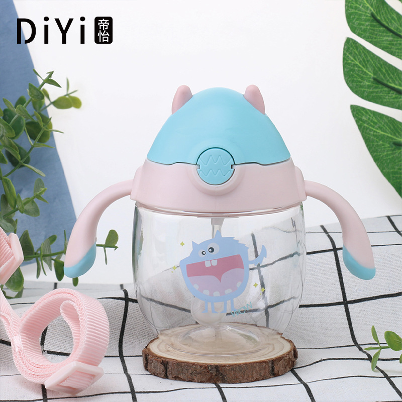 婴幼儿学饮杯实物图