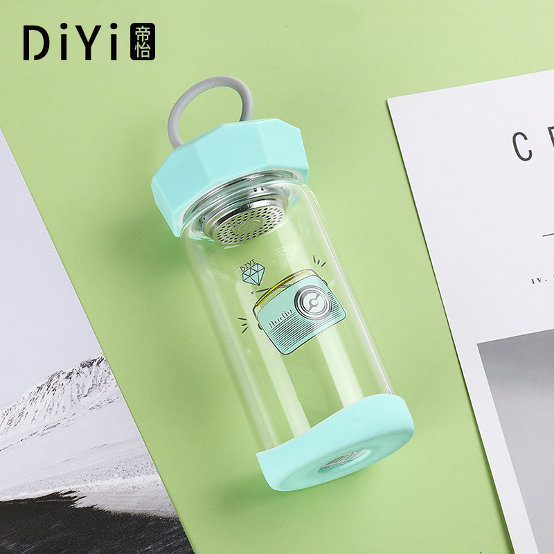 Yiwu Good Goods Manufacturers New Cute Cartoon Silicone Rope Tea Cup Single-Layer Non-Slip With Cover High Borosilicate Glass Water Cup Female -1006/36591 undefined