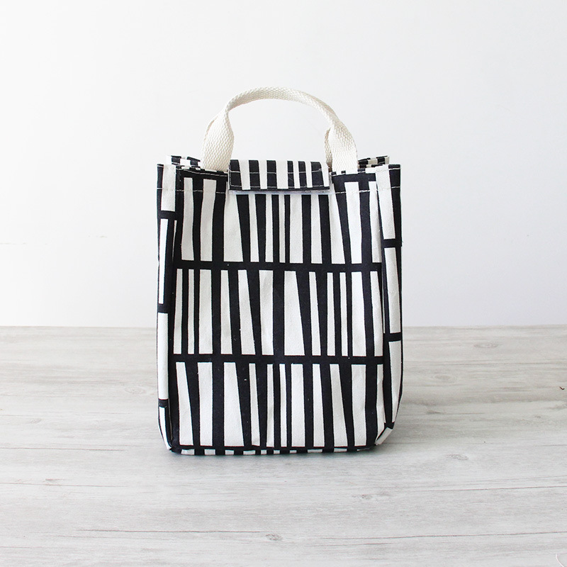 Yiwu Selection cartoon square cotton and hemp rope travel bag shoe bag convenient makeup bag cartoon insulation bag undefined