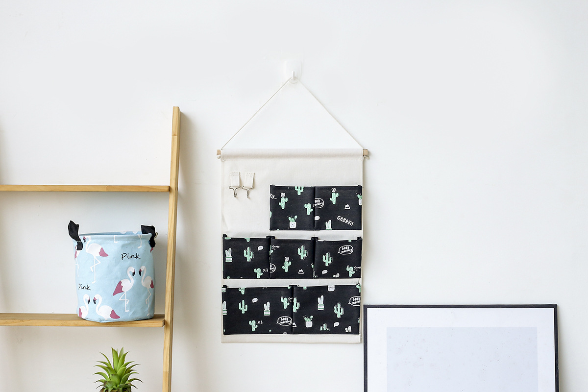 Yiwu Selection 7 pocket hook cactus wall hanging bag multi-functional sundry folding hanging bag undefined