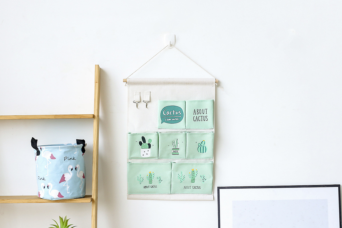 Yiwu Selection 7 pocket hook cactus wall hanging bag multi-functional sundry folding hanging bag undefined