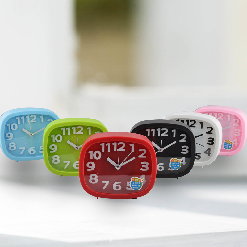 Yiwu Selection fashion creative candy-colored oval alarm clock manufacturer direct selling origin goods gifts scanning clock -1003/18505 thumbnail