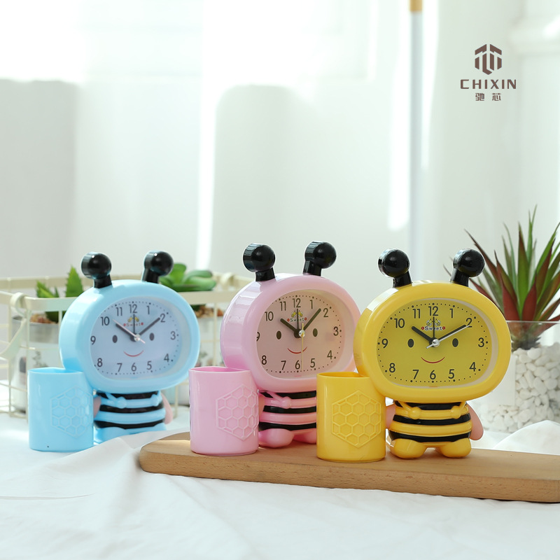 Yiwu Good Goods Cute Cartoon Bee Pen Holder Children's Alarm Clock Multi-Functional Creative Fashion Student Bedroom Bedside Desktop Alarm Clock -1003/18762