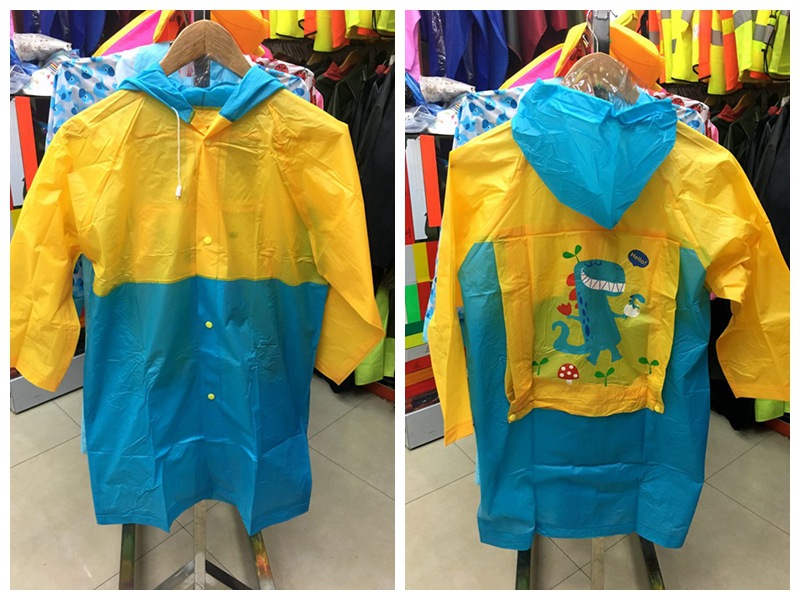 义乌好货 厂家直销 珠光 带书包位卡通 儿童学生雨披 不可挑图案-1003/10535图