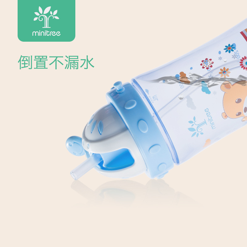 婴幼儿学饮杯实物图