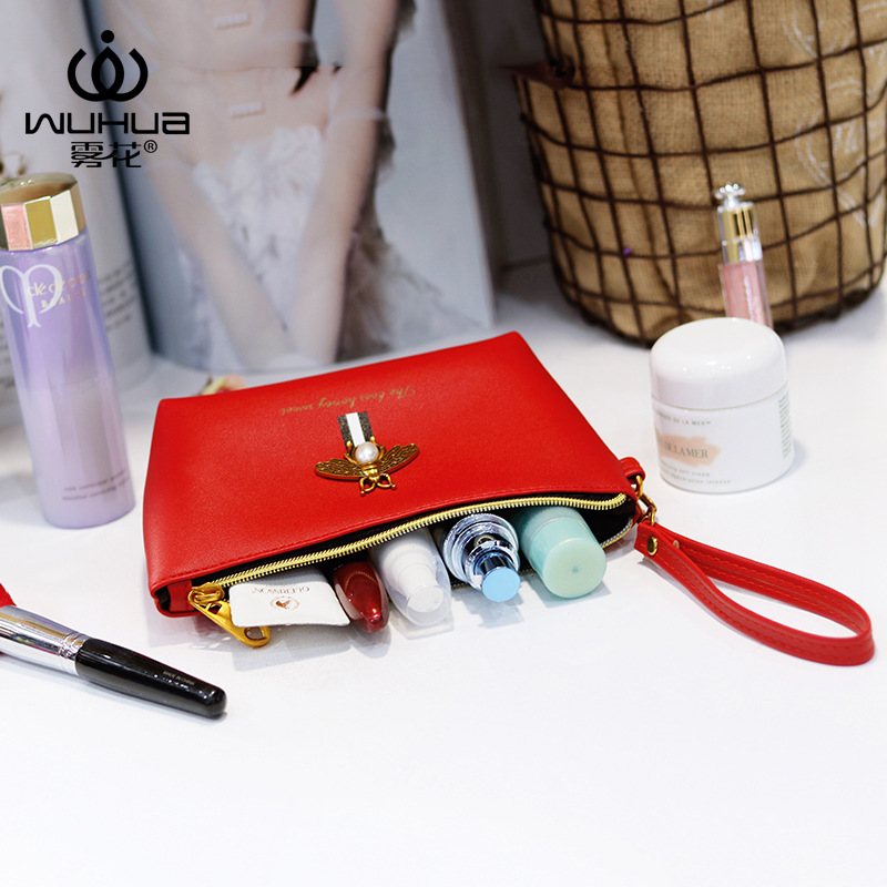 Yiwu Selection new pure color PU three-dimensional pearl small Bee cosmetic bag portable fashion cosmetic bag for ladies -1003/11703