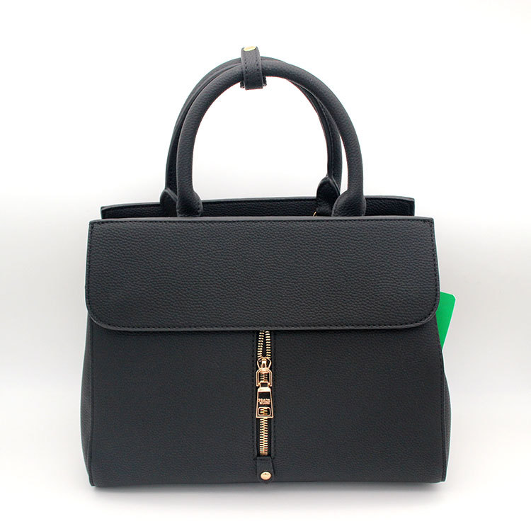 Factory direct-sale female bag spring new European and American fashionable female locomotive bag temperament hand-held messenger shoulder bag thumbnail