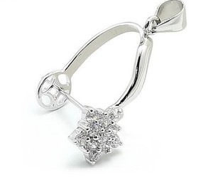 Yiwu Good goods sterling silver 925 safe buckle plum blossom inlaid zirconium safe buckle 925 silver pendant clip -1001/5690
