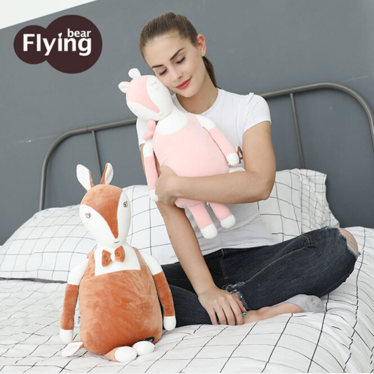 Nuevo 2 en 1 multifunción espuma partículas en forma de almohada protector de cuello almohada de doble uso deformación segundo se convierte en juguete de peluche -1006/35011 Application Scenario
