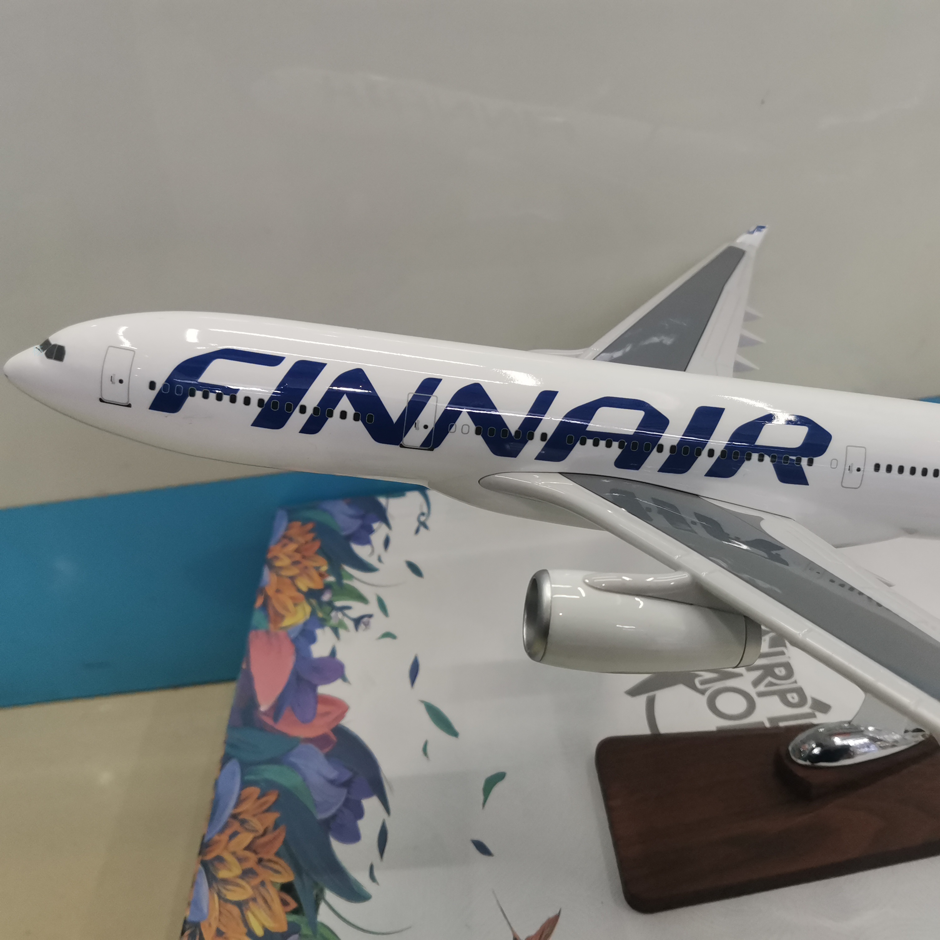飞机模型（47cm芬兰航空A330飞机模型）仿真飞机模型 ABS合成强化树脂飞机模型详情图3