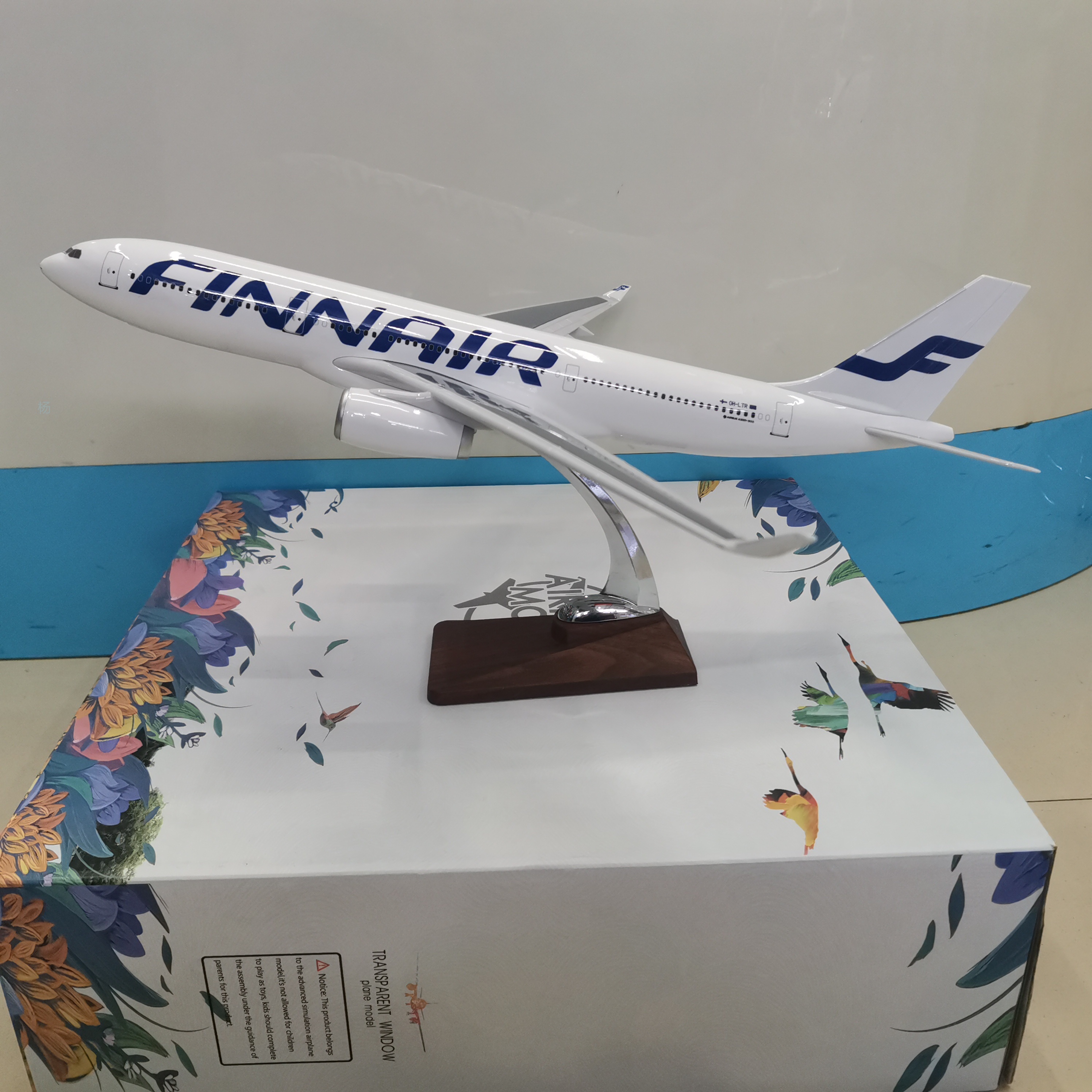 飞机模型（47cm芬兰航空A330飞机模型）仿真飞机模型 ABS合成强化树脂飞机模型详情图1