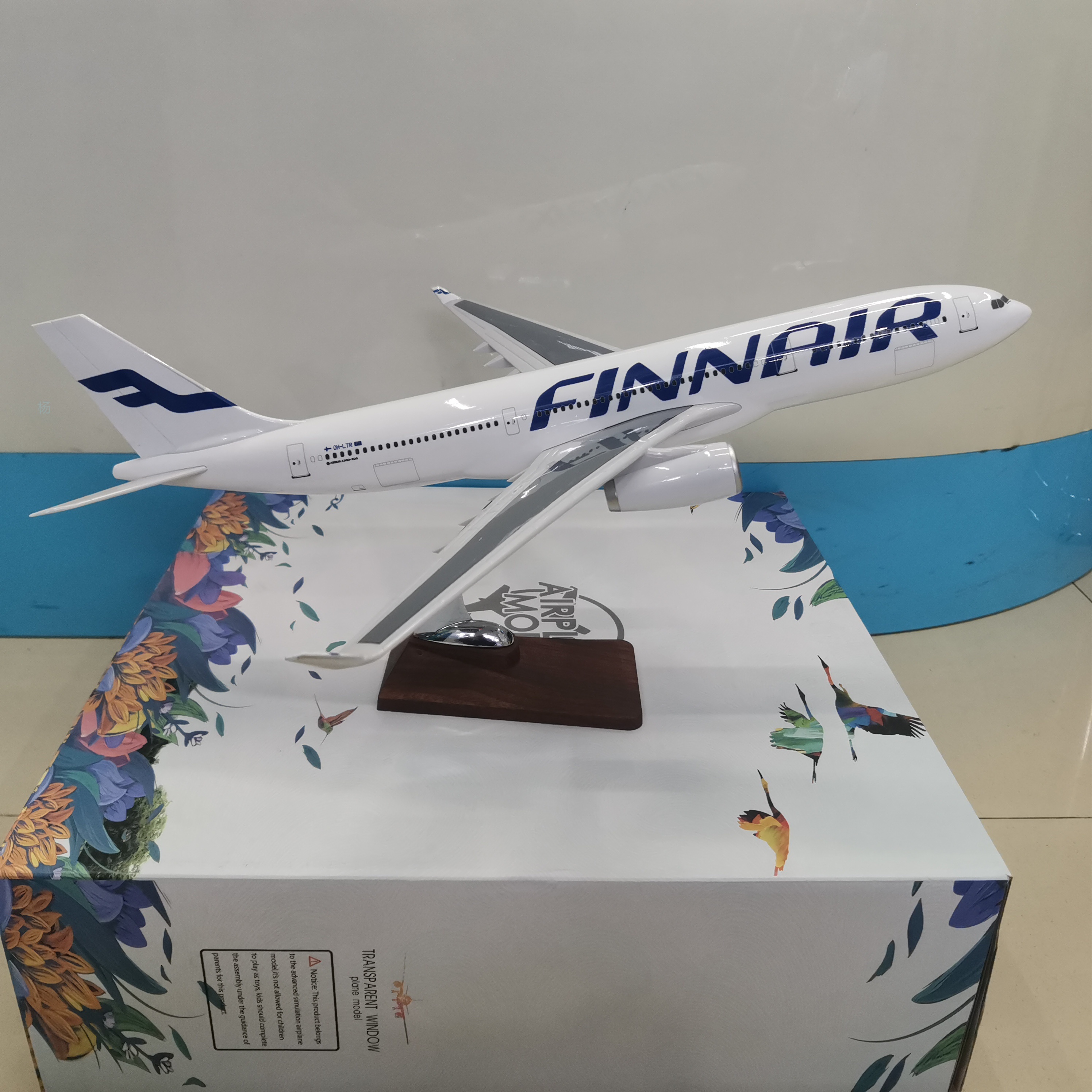 飞机模型（47cm芬兰航空A330飞机模型）仿真飞机模型 ABS合成强化树脂飞机模型详情图2