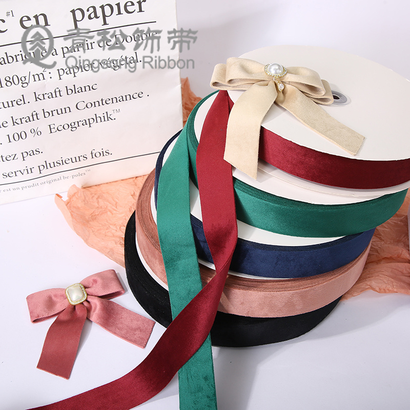 Green pine ribbons, double-sided velvet ribbons for autumn and winter, bow ribbons, ribbon cards, DIY through ribbons, children's hair accessories, diy pendants, gift packaging, clothing materials, clothing accessories, lace, flower packaging, ribbon cakes, gift boxes, binding straps details Picture