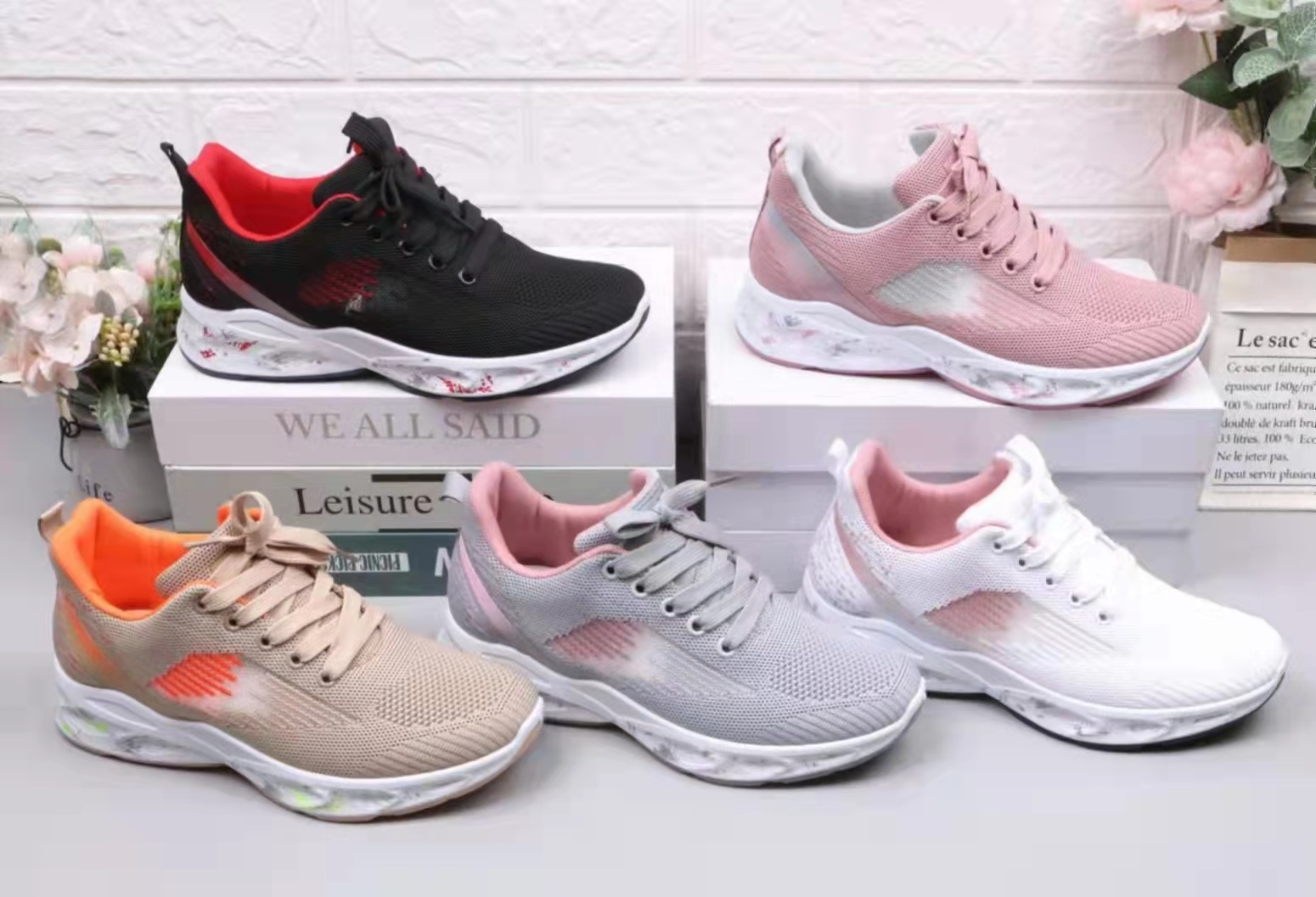 The new Feizhi women's shoes from Must-Win are a bestseller. These one-step women's shoes are trendy, breathable and versatile in spring. Feizhi soft-soled anti-odor youth sports and casual shoes 43794-E1323 Specification image