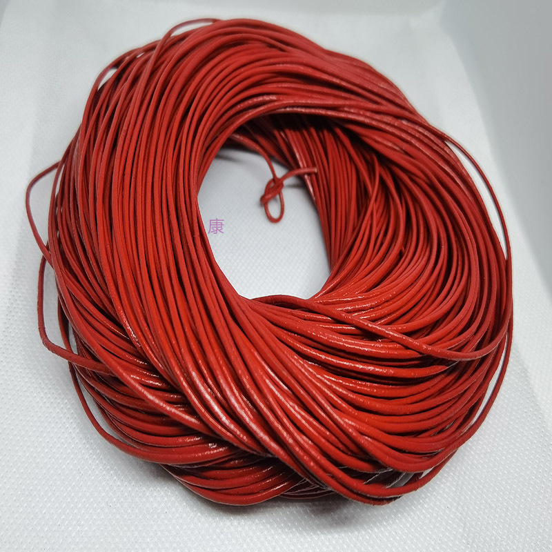 1.5mm red cowhide leather 100 meters can be customized necklace bracelet rope Application Scenario