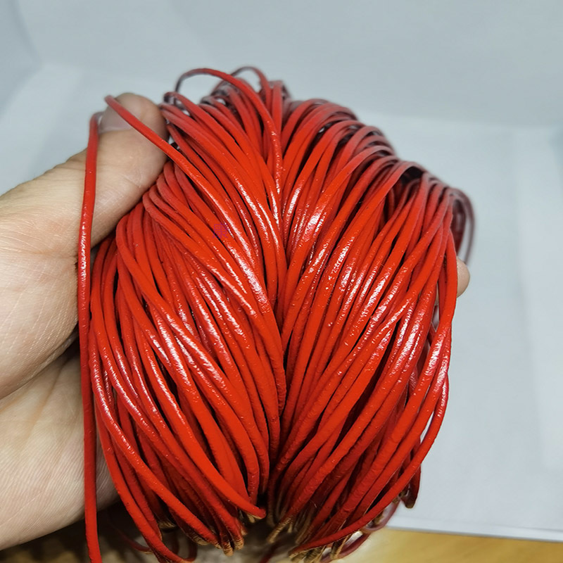 1.5mm red cowhide leather 100 meters can be customized necklace bracelet rope Item Picture
