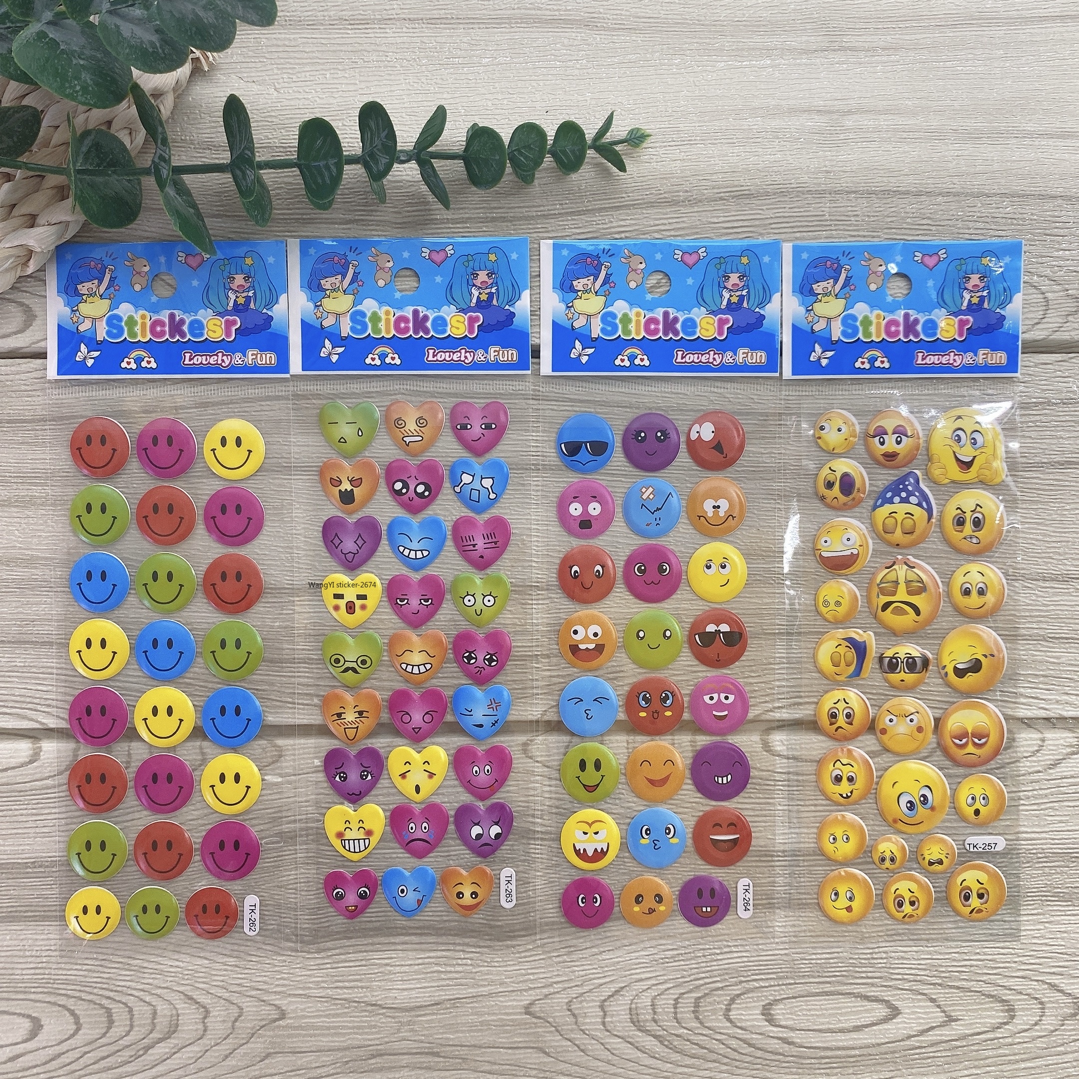 热销立体泡泡贴幼儿园奖励玩具贴画不干胶恐龙爱心汽车笑脸3D贴纸详情8