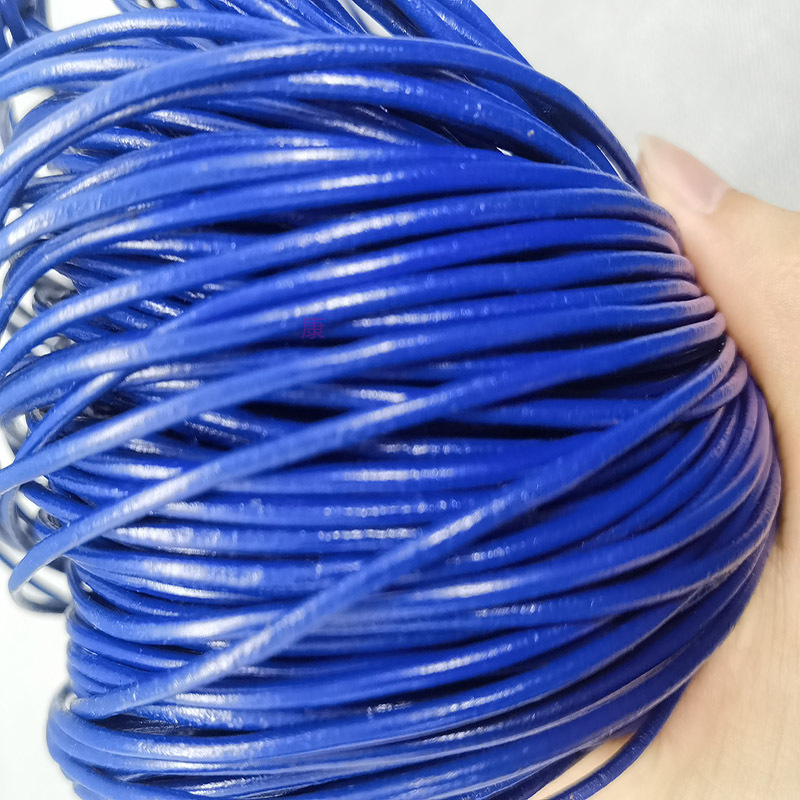 2.0mm dark blue cowhide leather 100 meters can be customized necklace bracelet rope Application Scenario