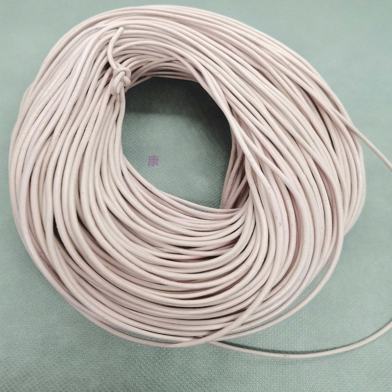 2.0mm light pink cowhide leather 100 meters can be customized necklace bracelet rope Application Scenario