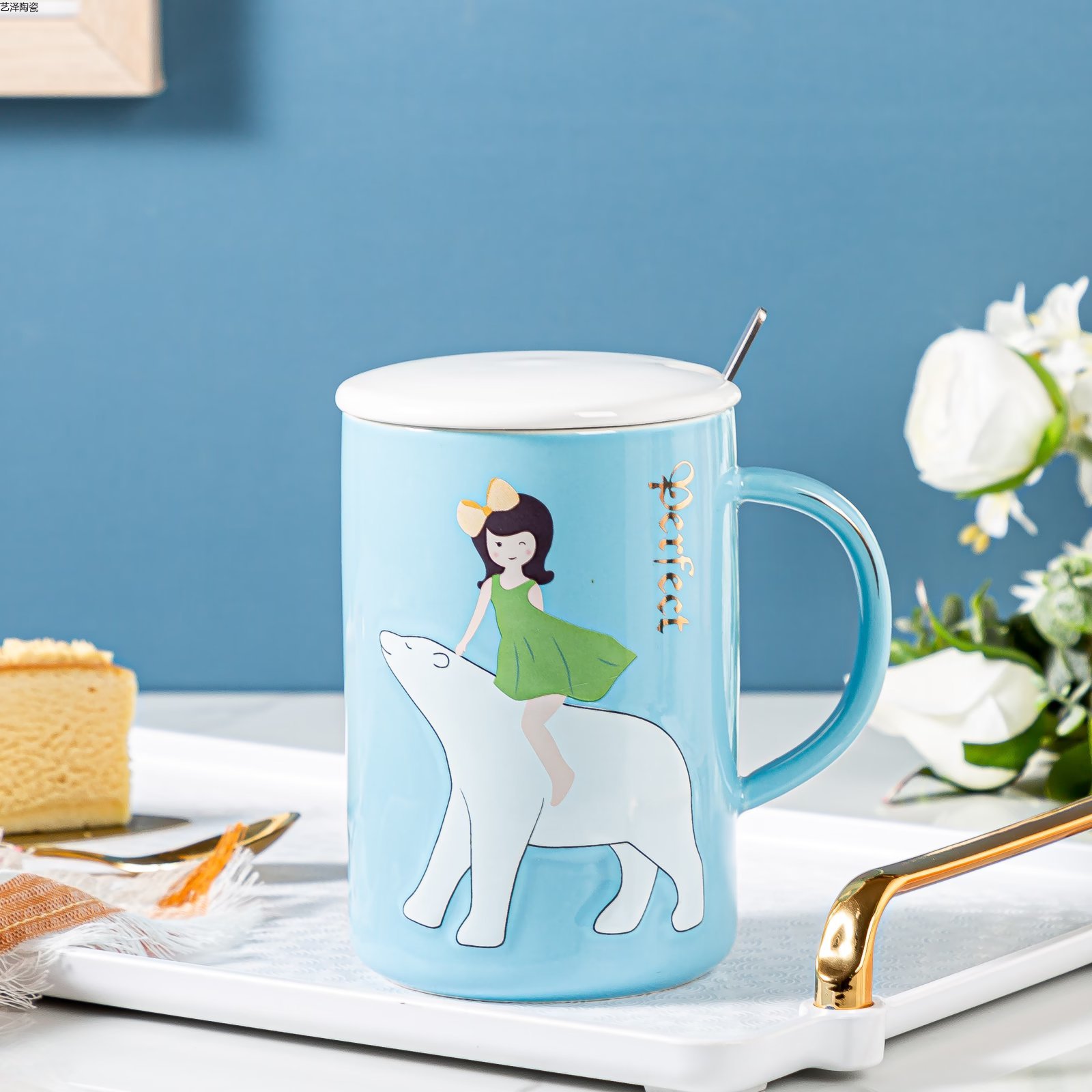 创意陶瓷杯北极熊咖啡杯色釉水杯带盖勺杯子详情3