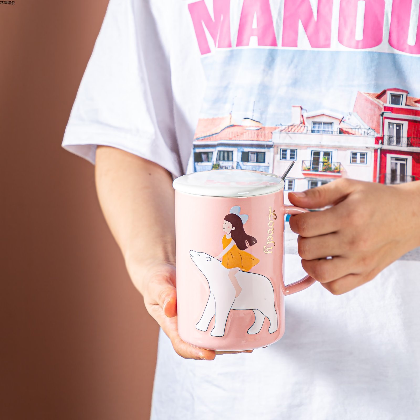 创意陶瓷杯北极熊咖啡杯色釉水杯带盖勺杯子详情7