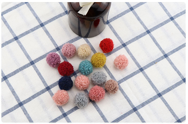 1.5cm泰迪毛绒球 狗毛球 服饰围巾耳环饰品diy开司米毛球配件详情4