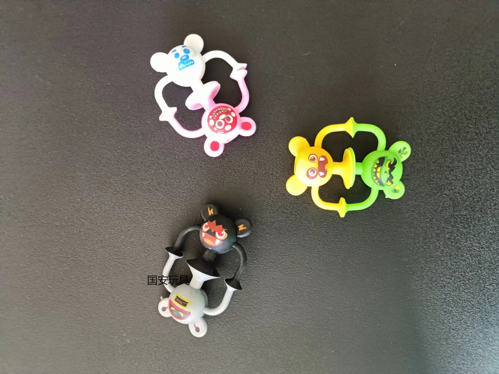 国安玩具新款吸吸动物新品玩具小孩子爱不释手款式多随机发货