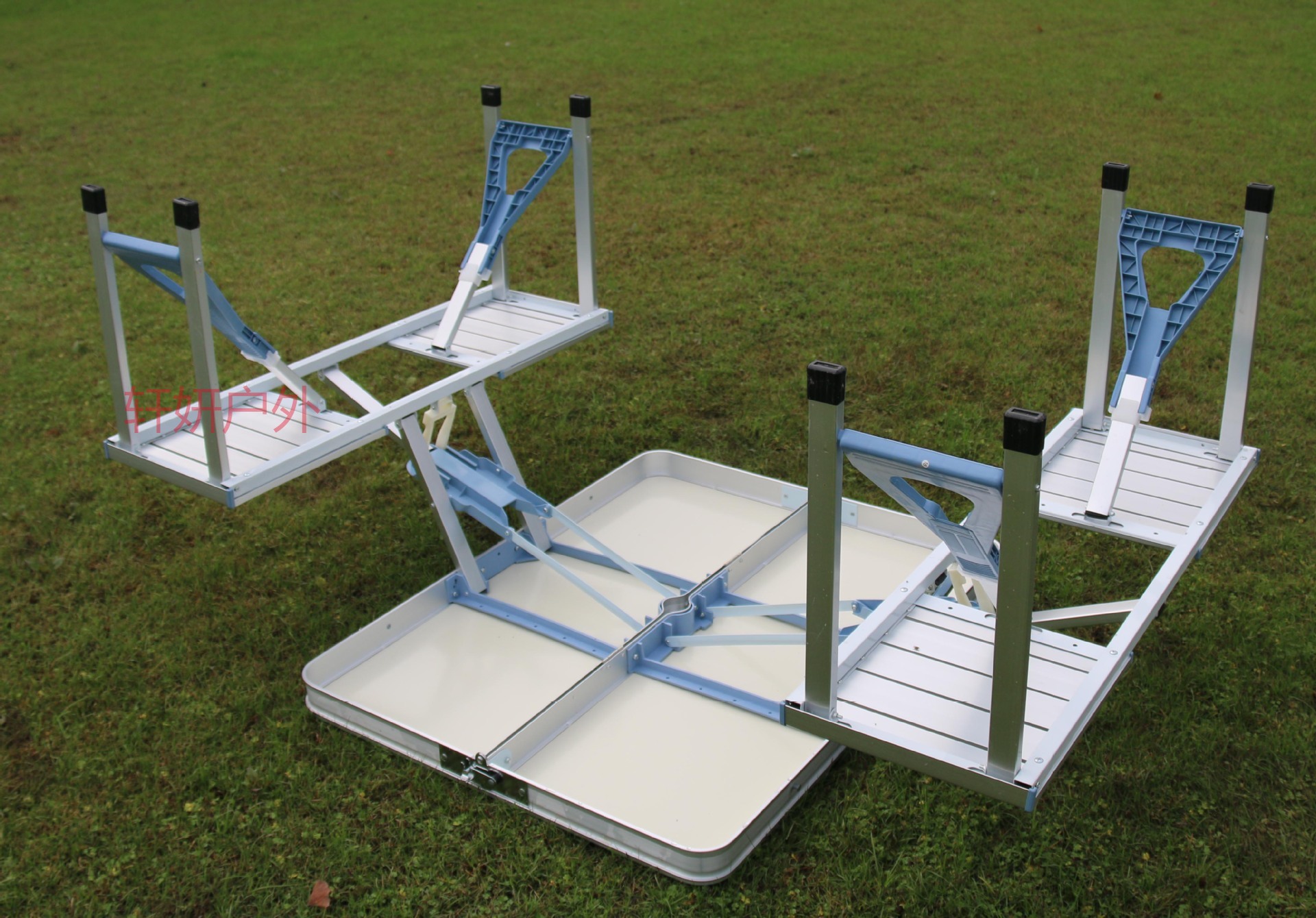 户外折叠桌 烧烤桌 铝合金野餐桌 便携式连体桌折叠桌椅 野营桌 桌椅详情10
