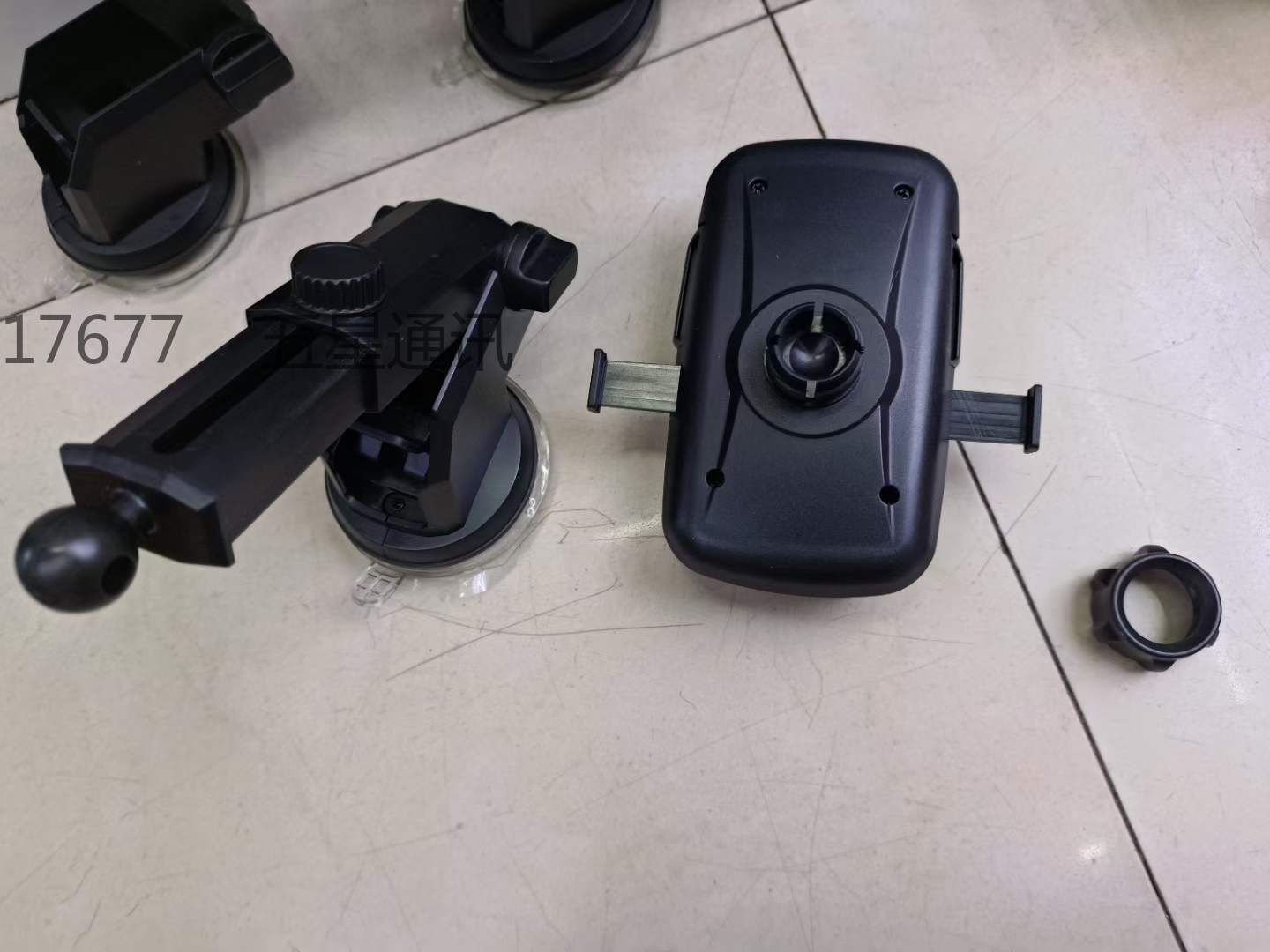 L-2007D2伸缩底部吸盘手机支架 车载支架详情3