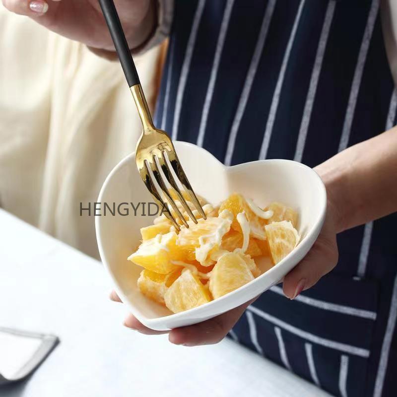 Pure white heart-shaped bowl, creative household salad bowl, rice bowl, hotel breakfast heart-shaped bowl pic 4