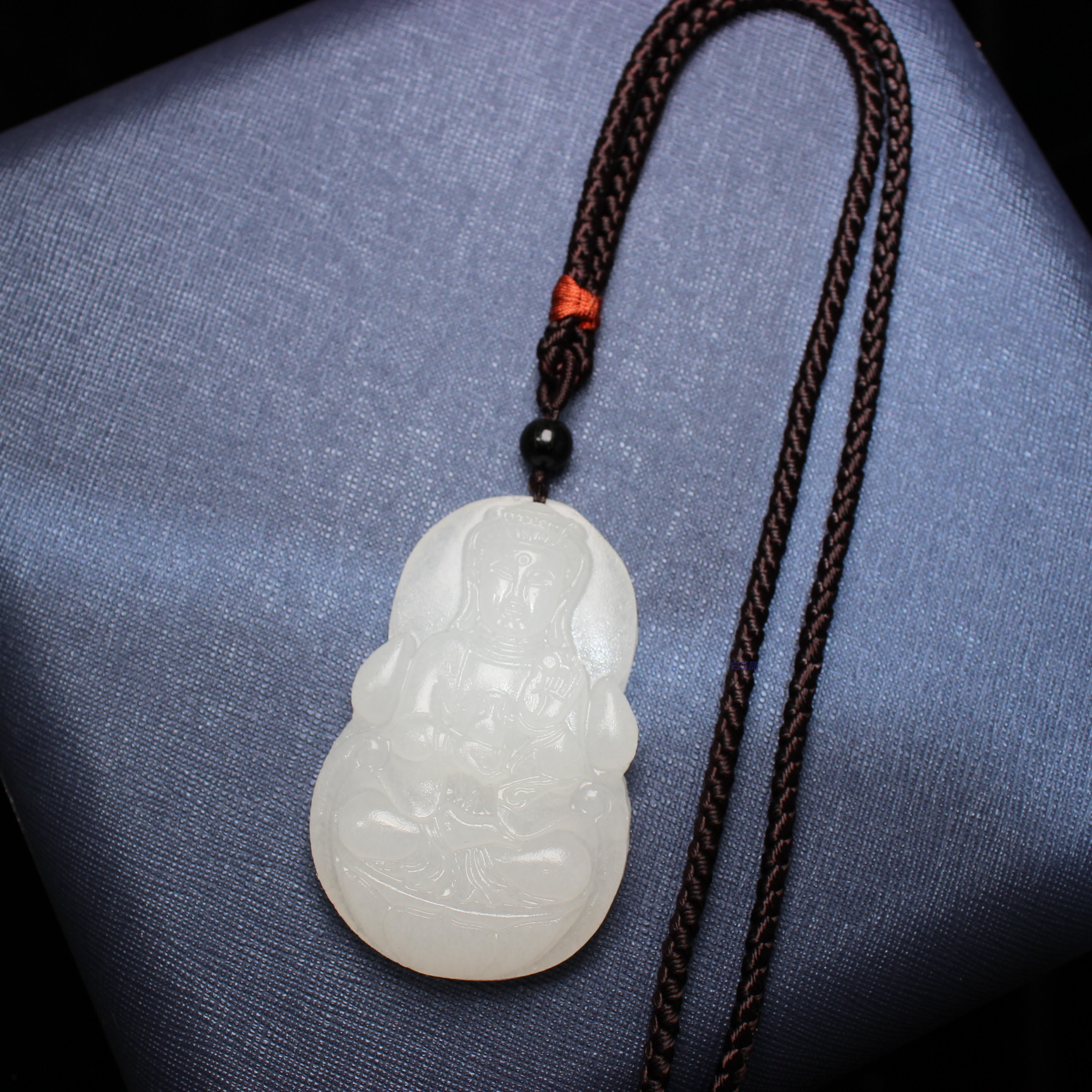 A 15-year-old store's White Jade Crystal Pearl Treasure 2.0 Burmese rosewood bracelet Specification image