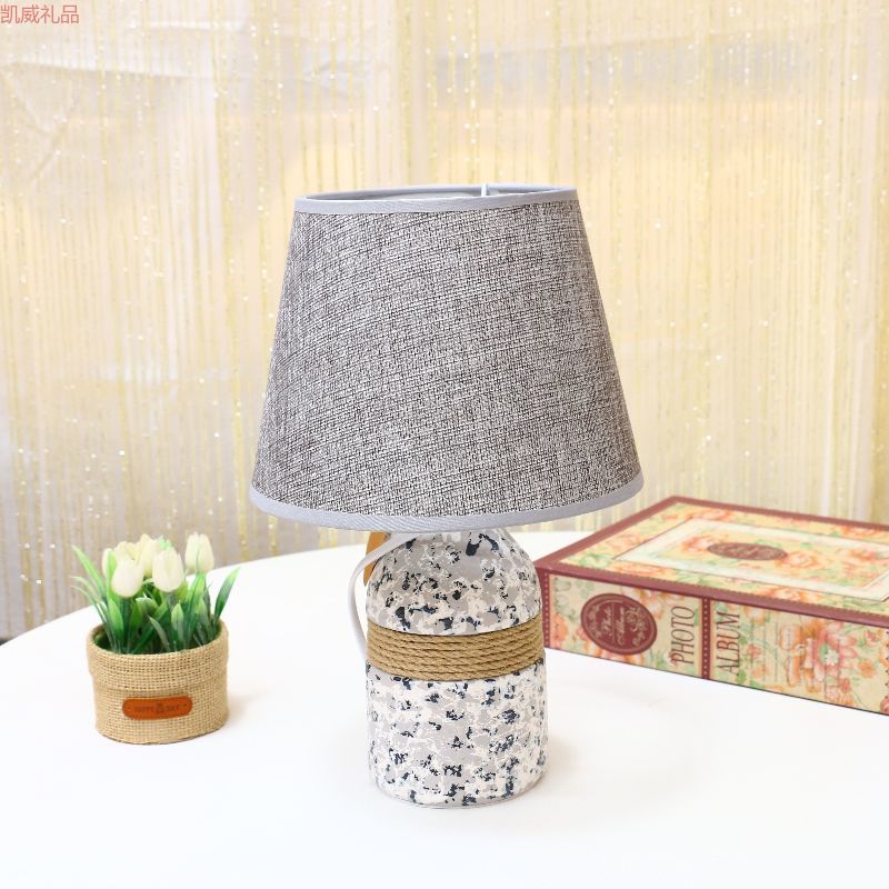 European Ceramic Desk Lamp Bedroom Bedside Lamp Home Room Lamp American Decorative Light Crafts Ceramic Desk Lamp Kaiwei Gift Kw01529 details Picture