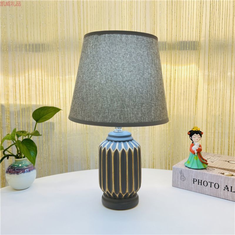 台灯 轻奢灯/台灯 家居灯/台灯 床头灯白底实物图