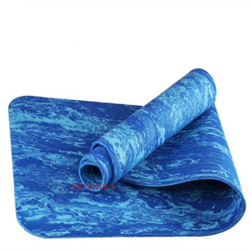 瑜伽垫/yoga mat/跳绳垫白底实物图