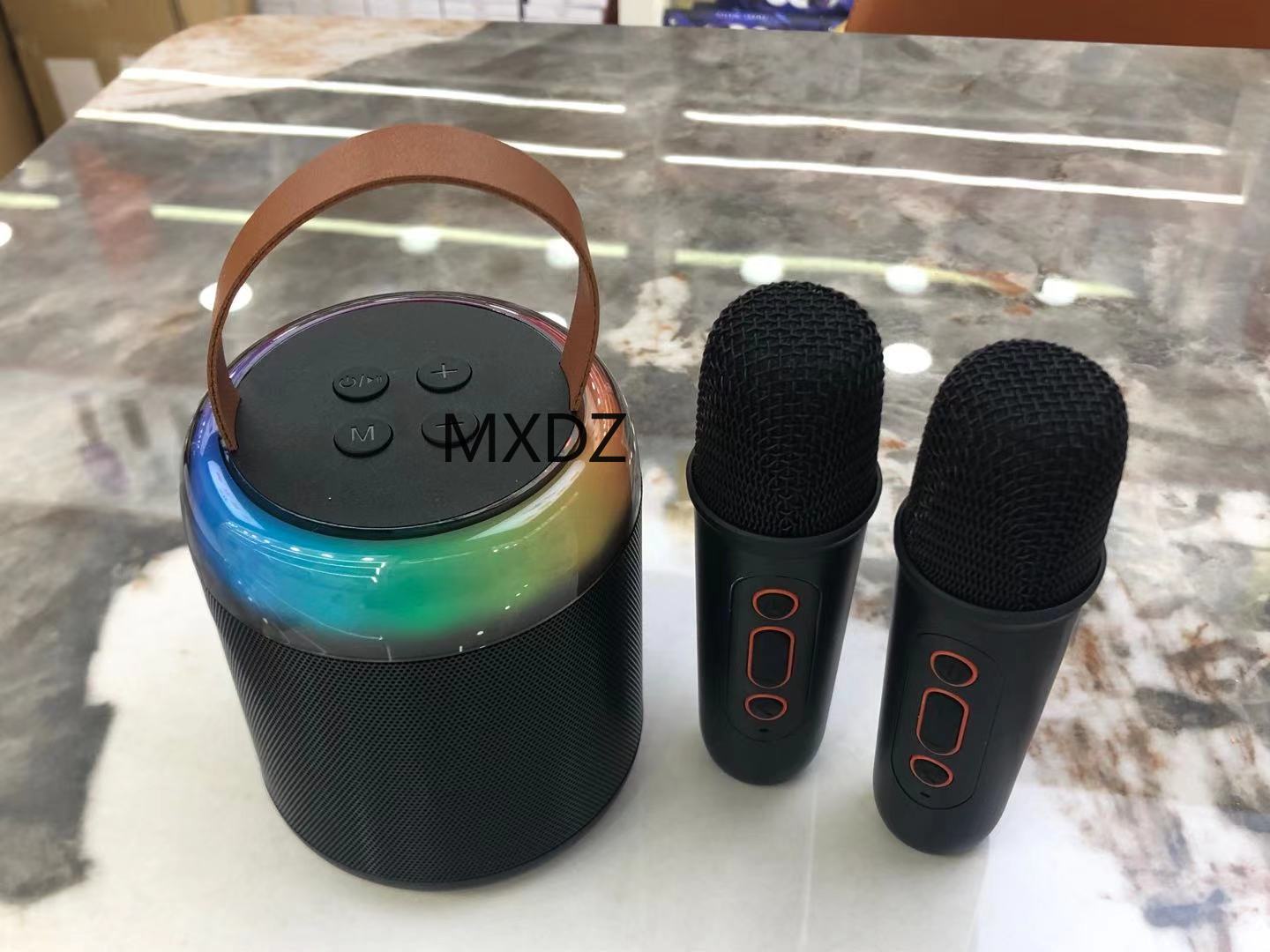 回答：回音效/混响/蓝牙/音箱/麦克风产品图