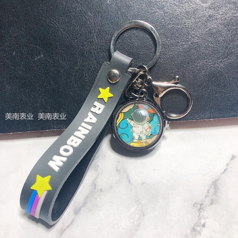 New flip-top space wristwatch, student keychain watch, creative rotating cartoon quartz watch