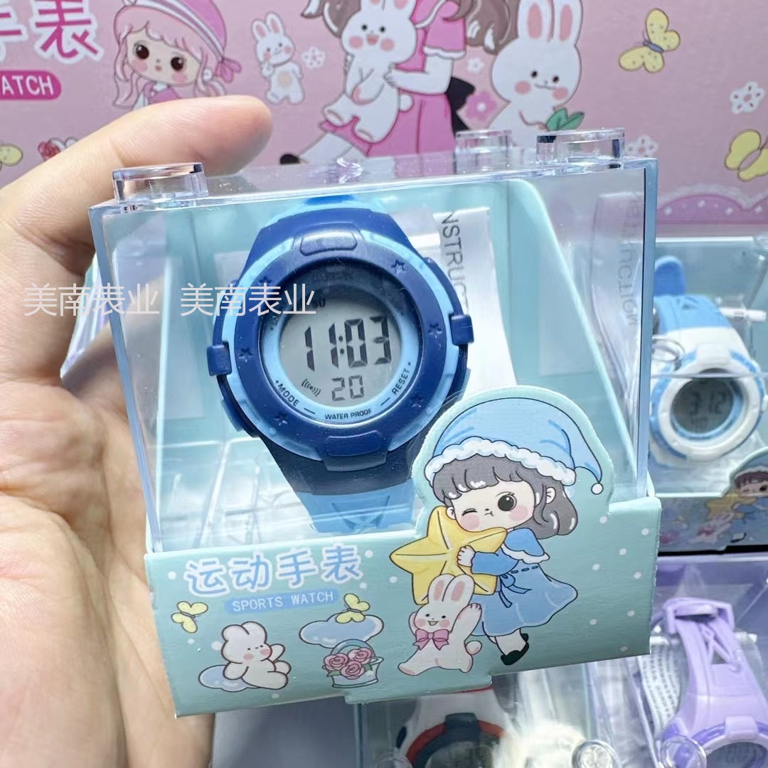 The new Korean version of the compact children's sports electronic watch ins boys' and girls' watch is selling well at the beginning of the school year Application Scenario