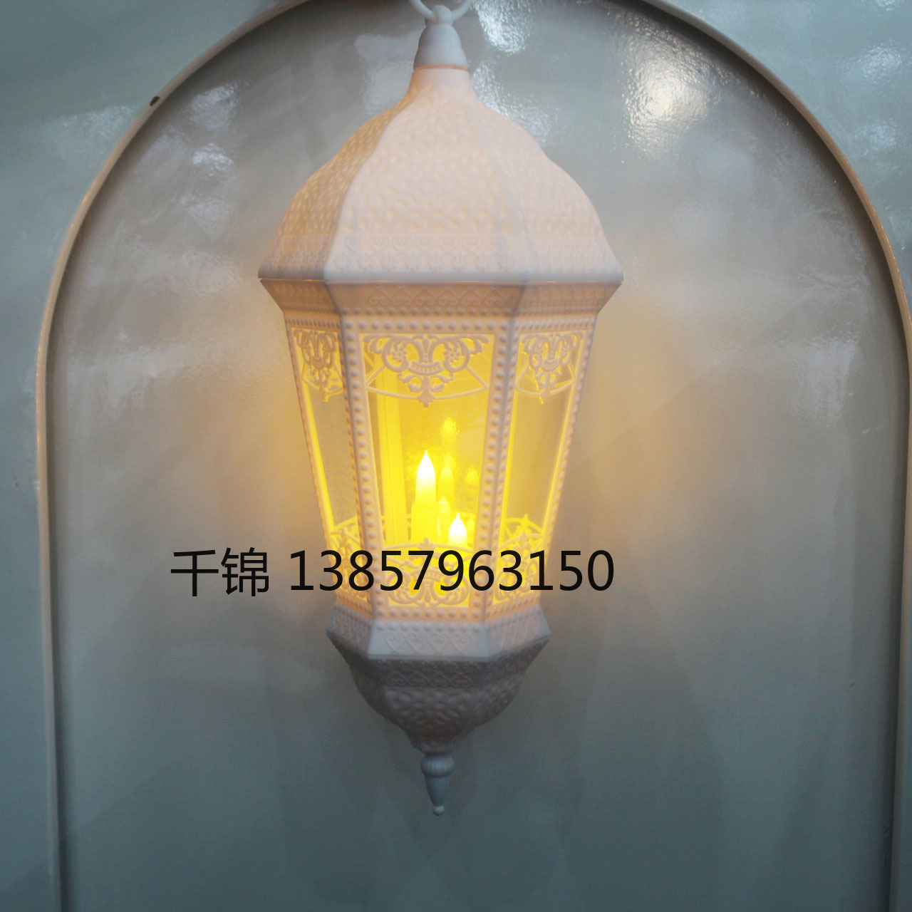 New decorative hexagonal chandelier, retro interior hollowed-out wind lamp, illuminated ornaments, scene arrangement Specification image