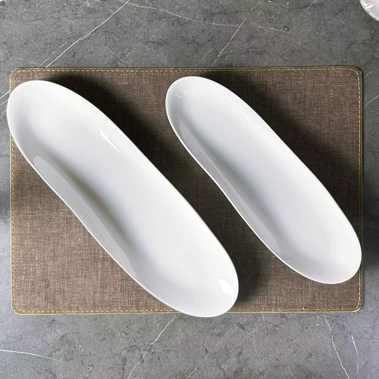 Classic white porcelain long strip plate, tongue-shaped plate, 13-inch and 15-inch creative design plate, suitable for hotel and restaurant use pic 1