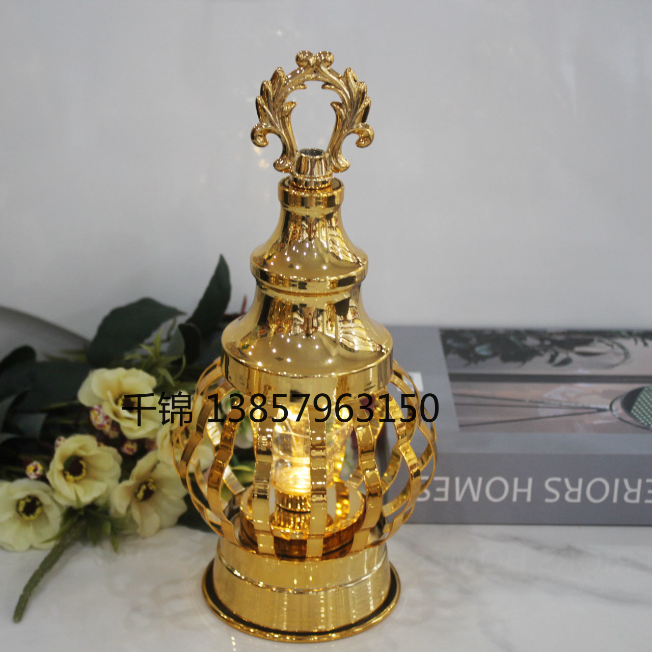 Golden European-style castle ironwork wind lamps, candlesticks, home decoration handicrafts and ornaments, cross-border Amazon supply new products Application Scenario