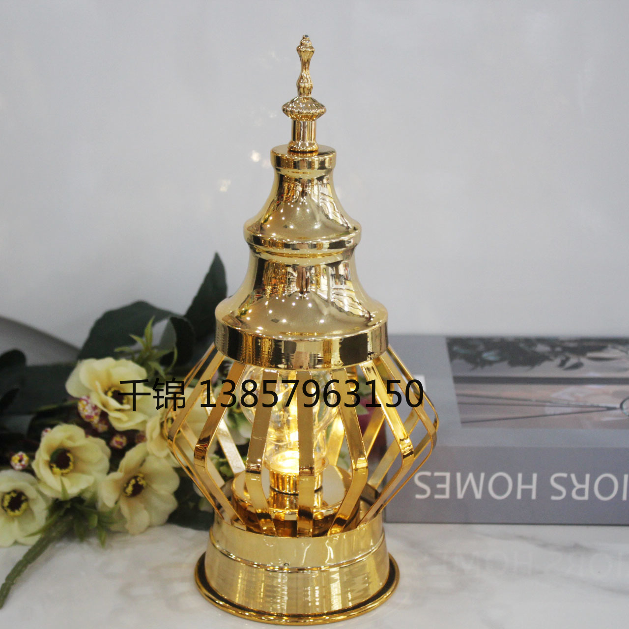 Golden European-style castle ironwork wind lamps, candlesticks, home decoration handicrafts and ornaments, cross-border Amazon supply new products Item Picture