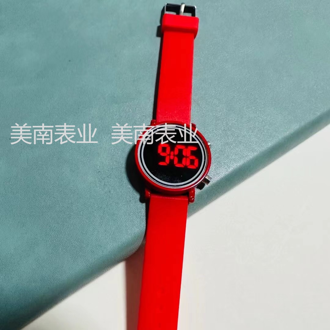 Wholesale of new candy-colored LED children's watches, round digital button watches for primary school students in mixed colors details Picture