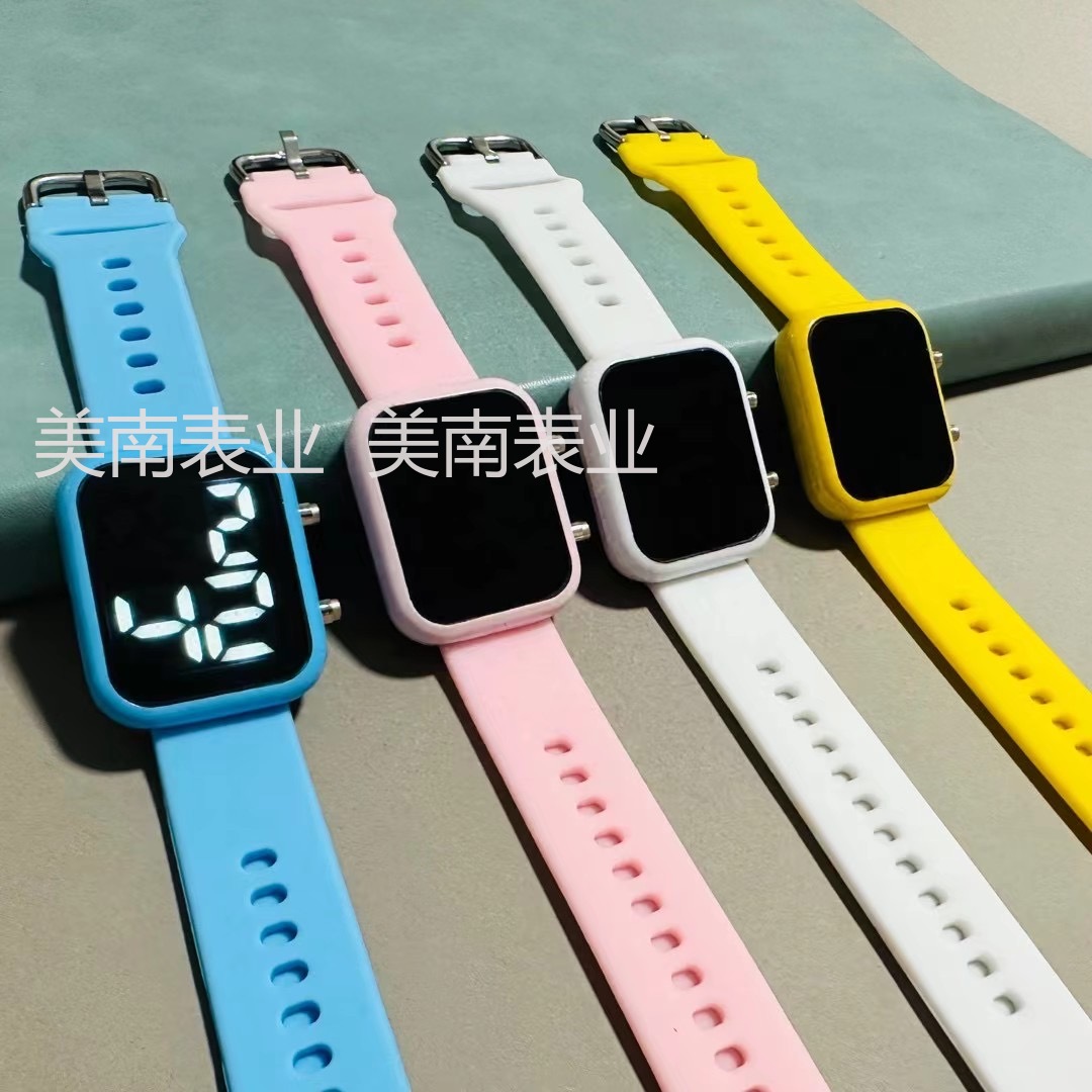 Wholesale of new candy-colored LED children's watches, square digital push-button watches for primary school students in mixed colors Application Scenario