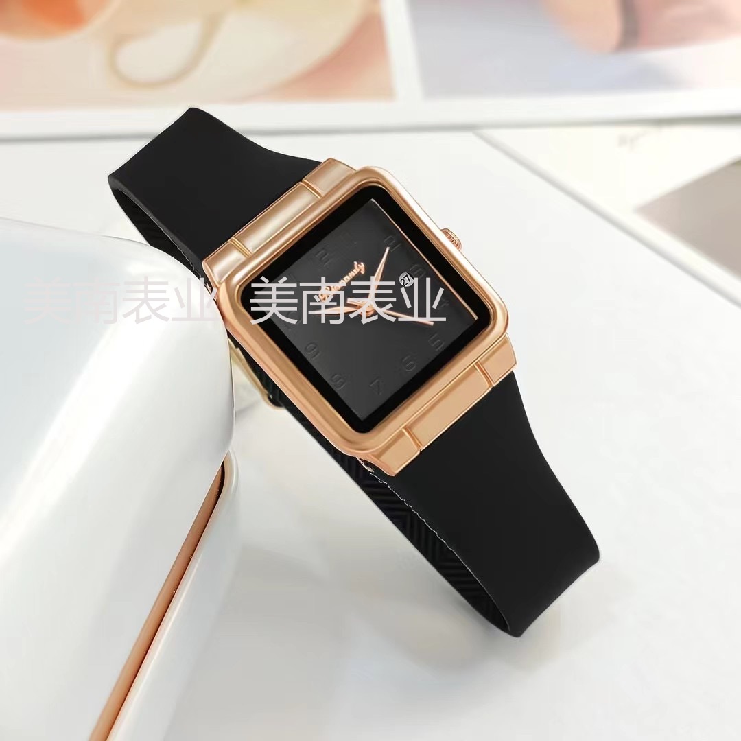 Fashionable, simple and niche silicone square digital dial quartz watch Korean version business women's watch with calendar Application Scenario