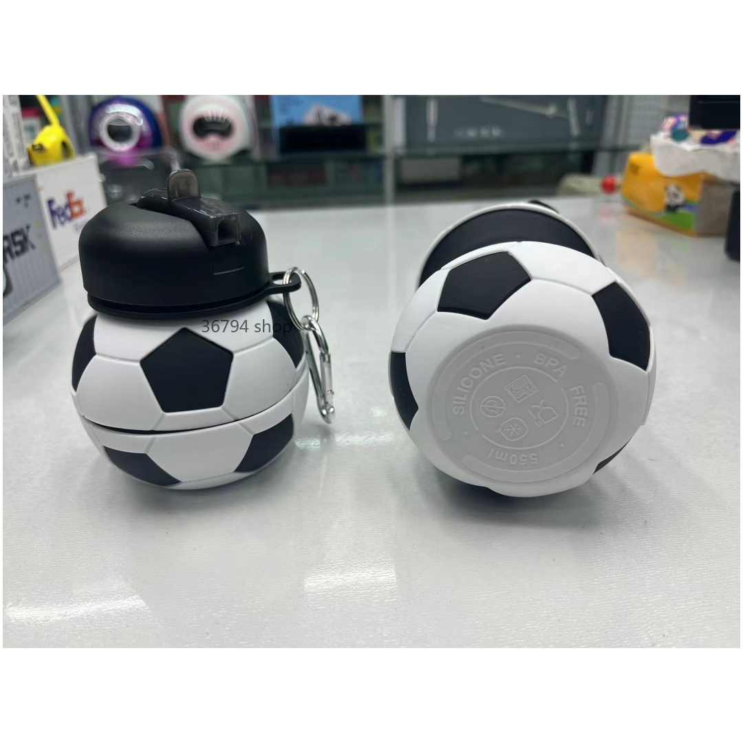 足球造型硅胶折叠水壶户外便携硅胶伸缩水杯带登山扣运动水瓶详情4