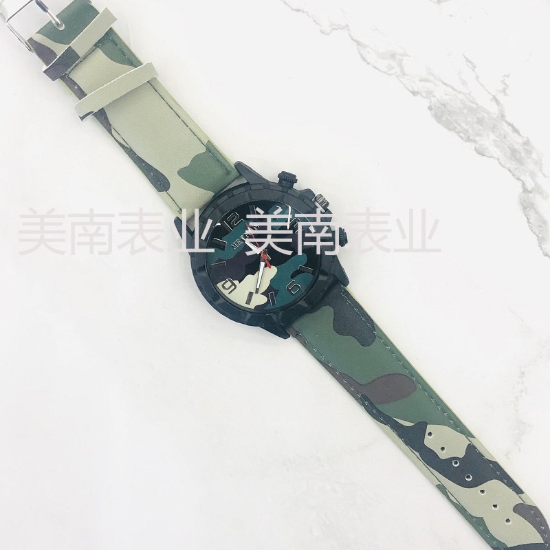 Coreano creativo camuflaje hot sale hombres reloj gran dial impreso moda hombres reloj details Picture